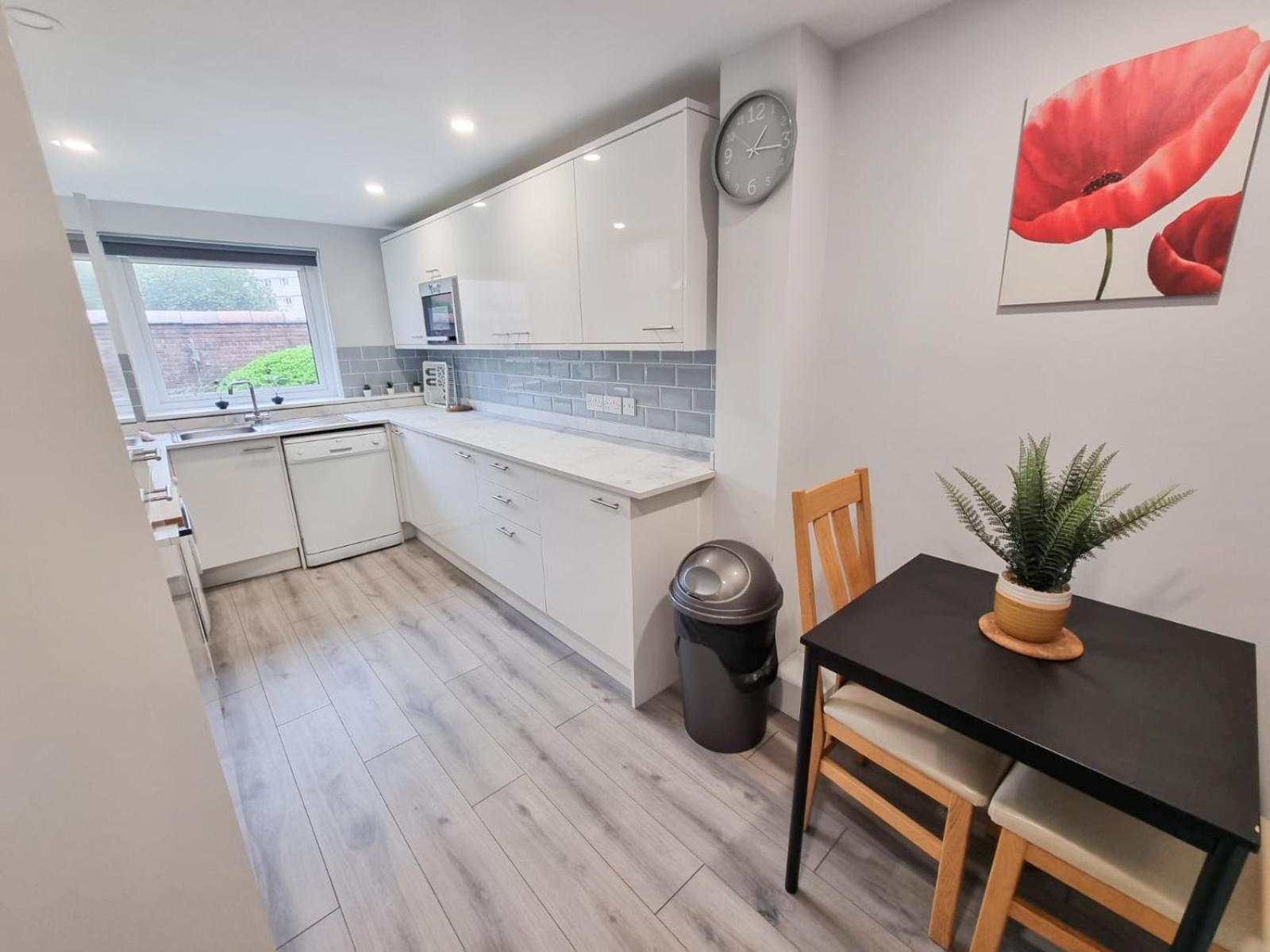 Appartement Westfield 2 Bedroom - *